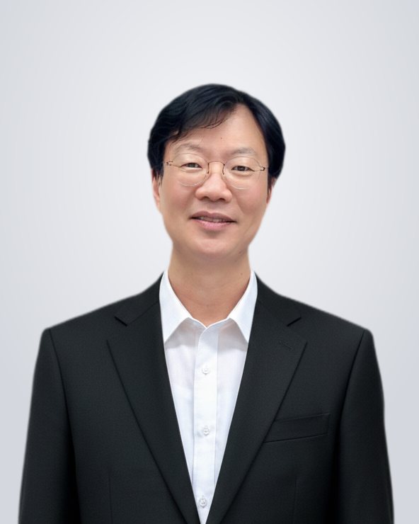 바리톤 이재진